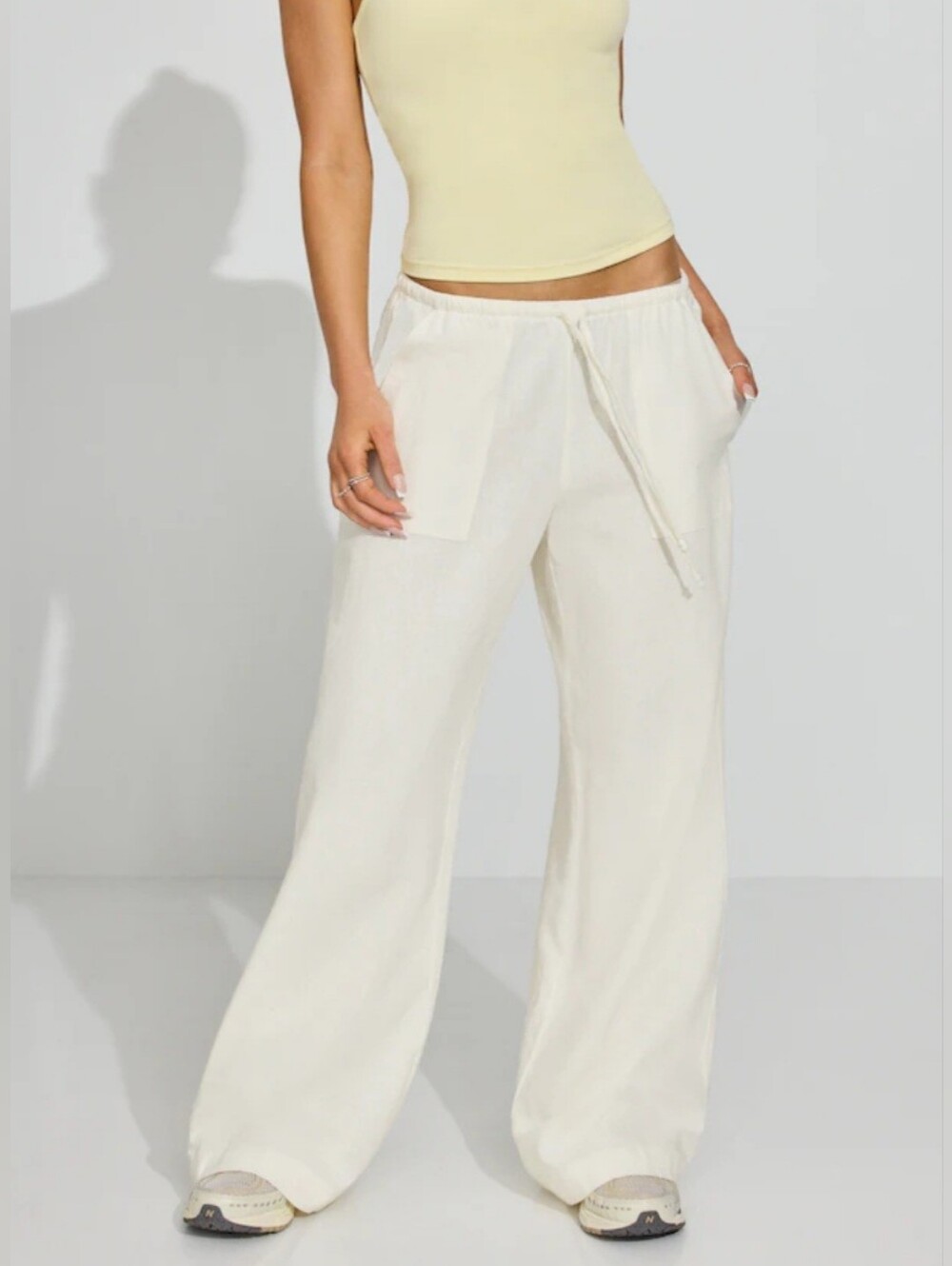 Garage Off-White Wide-Leg Drawstring Pants
